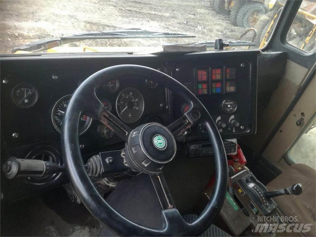 O&K K60 側卸礦車