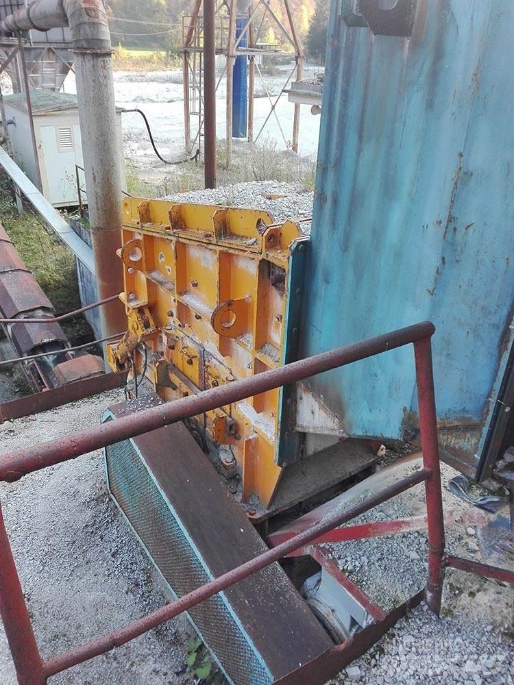 STT postrojenje 破碎機