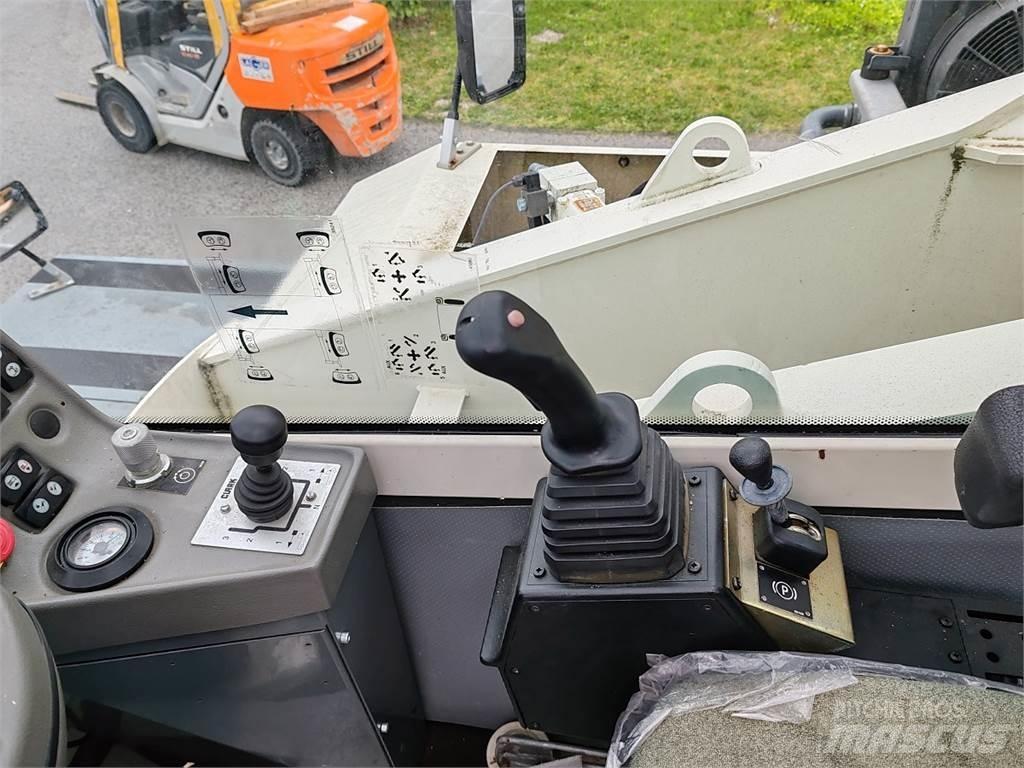Terex RC30 越野起重機