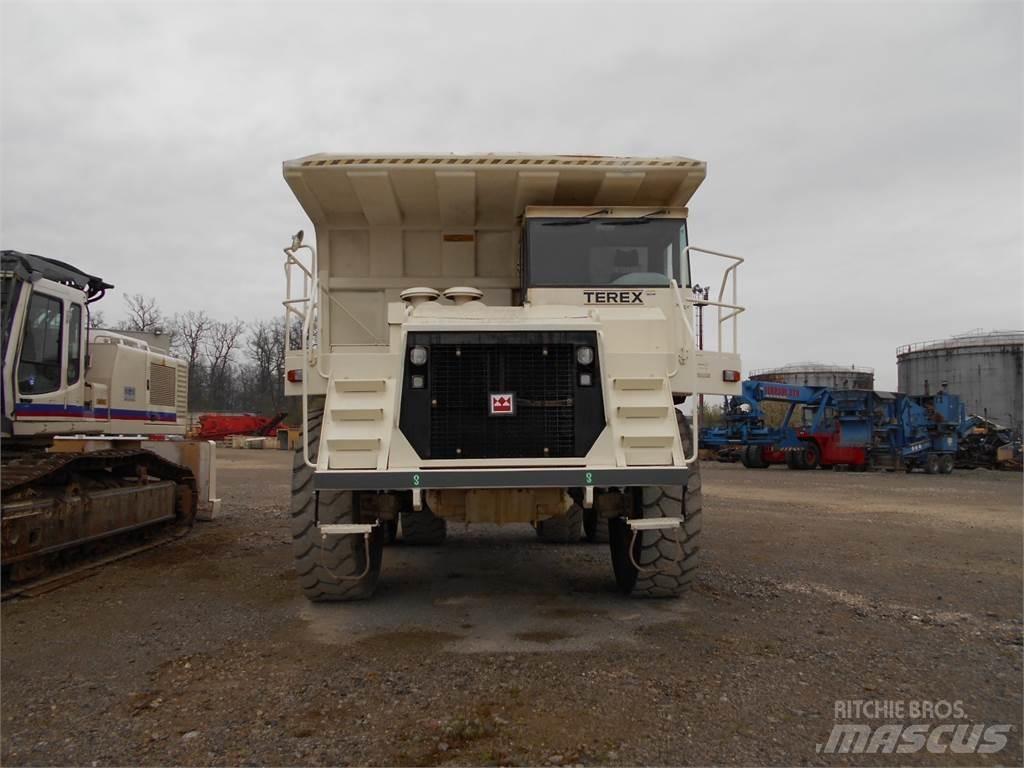 Terex TR 60 側卸礦車