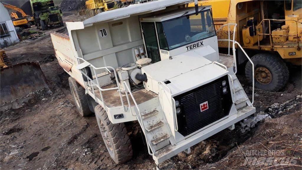 Terex TR45 側卸礦車