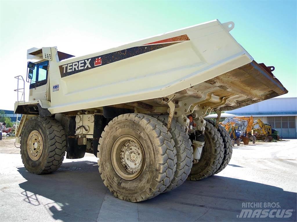 Terex TR70 側卸礦車