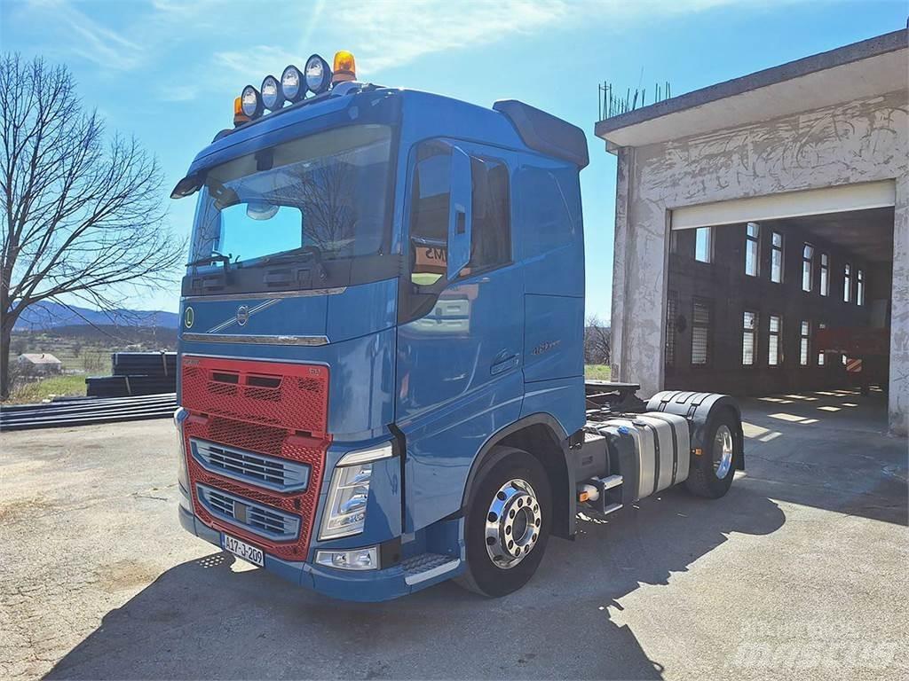 Volvo 460 傾卸式卡車
