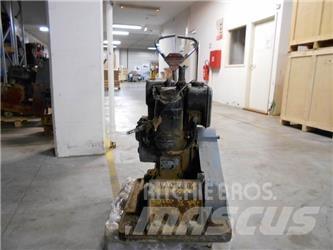 Wacker DPU 2950 夯實機(夯土機)