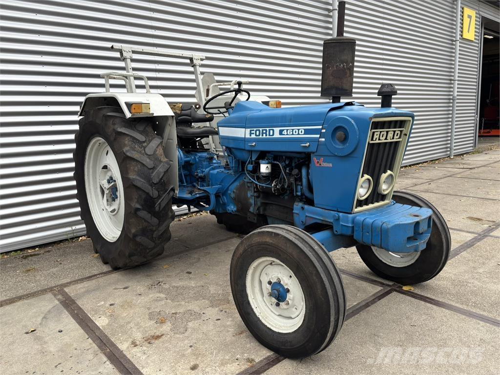 Ford 4600 曳引機