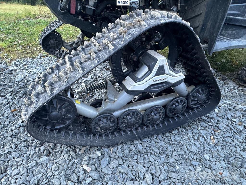 Arctic Cat 700 全地形車