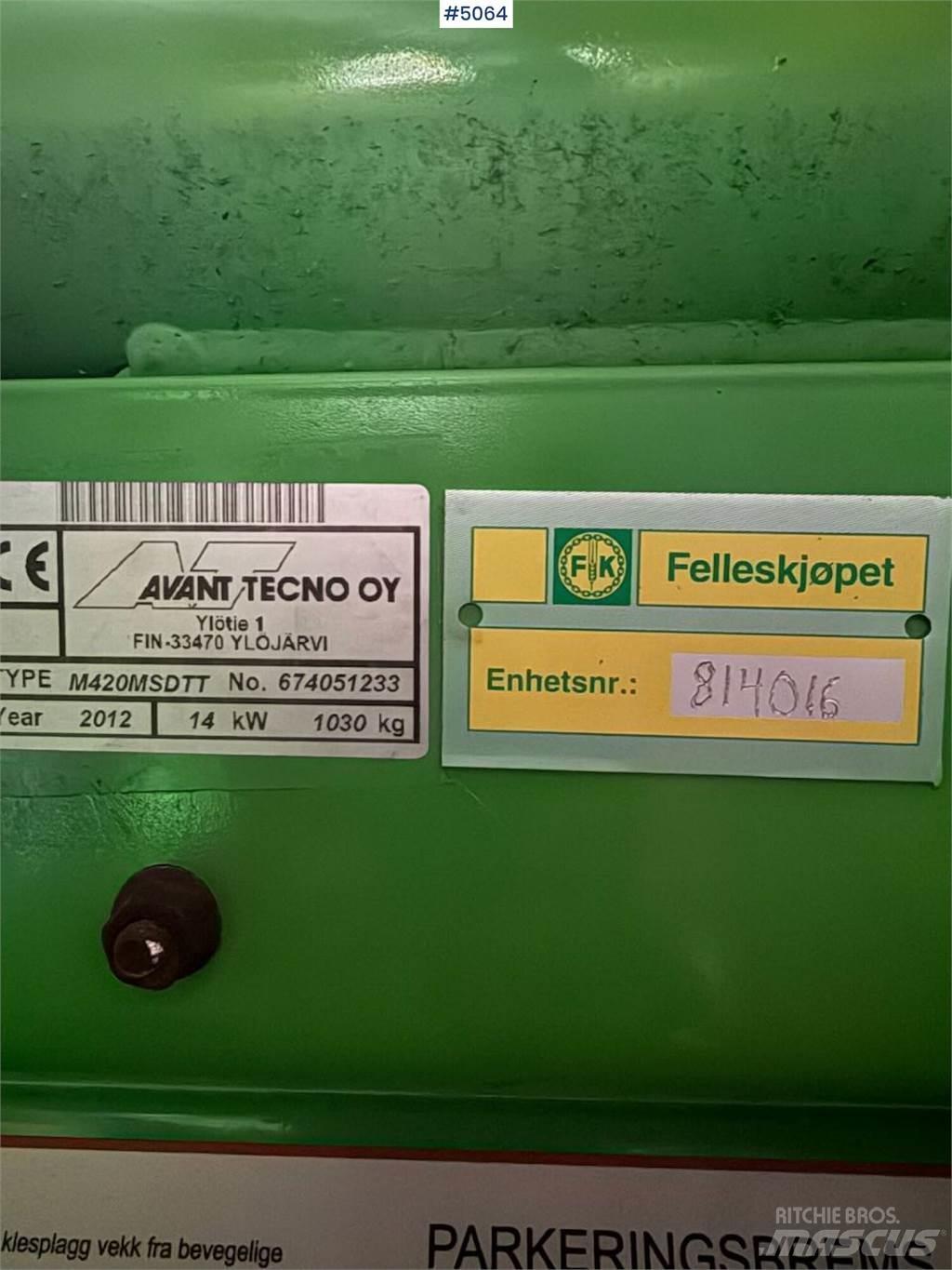 Avant M420 多功能裝載機