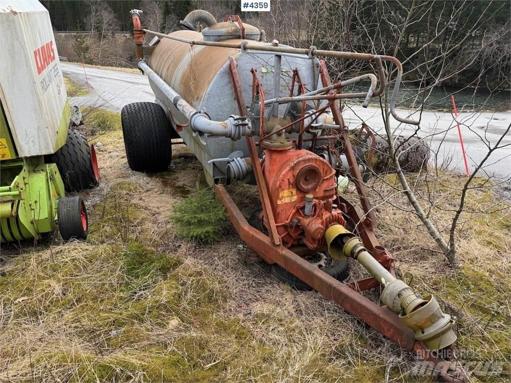 Bauer M540 水肥車