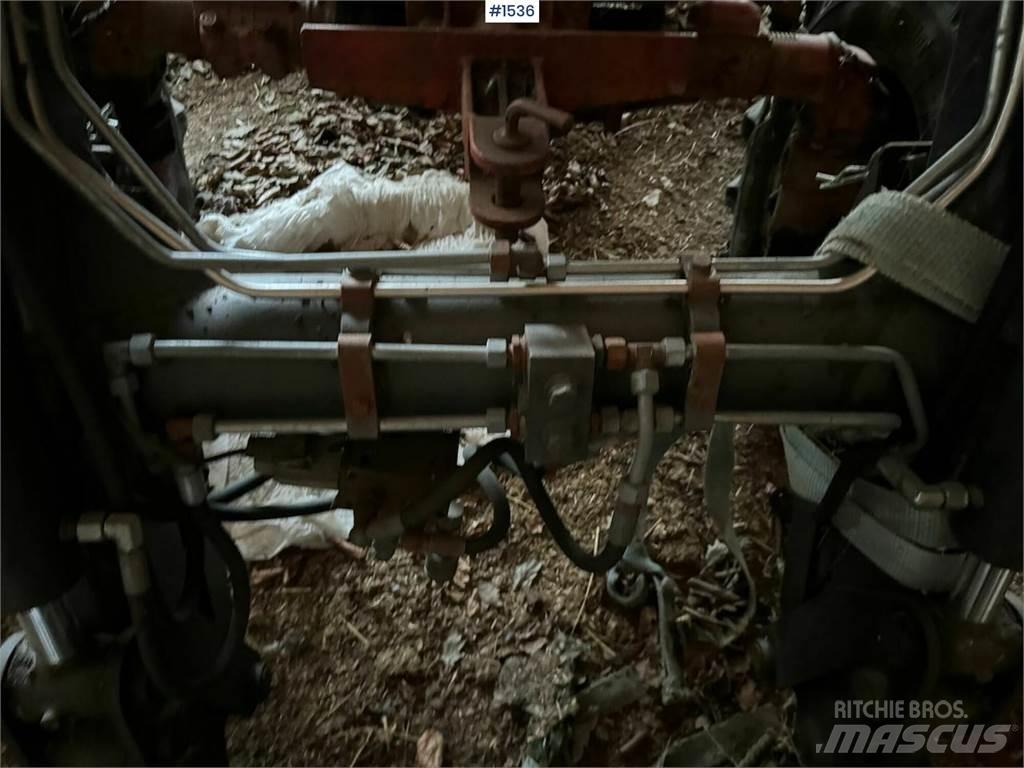Belarus 820 曳引機