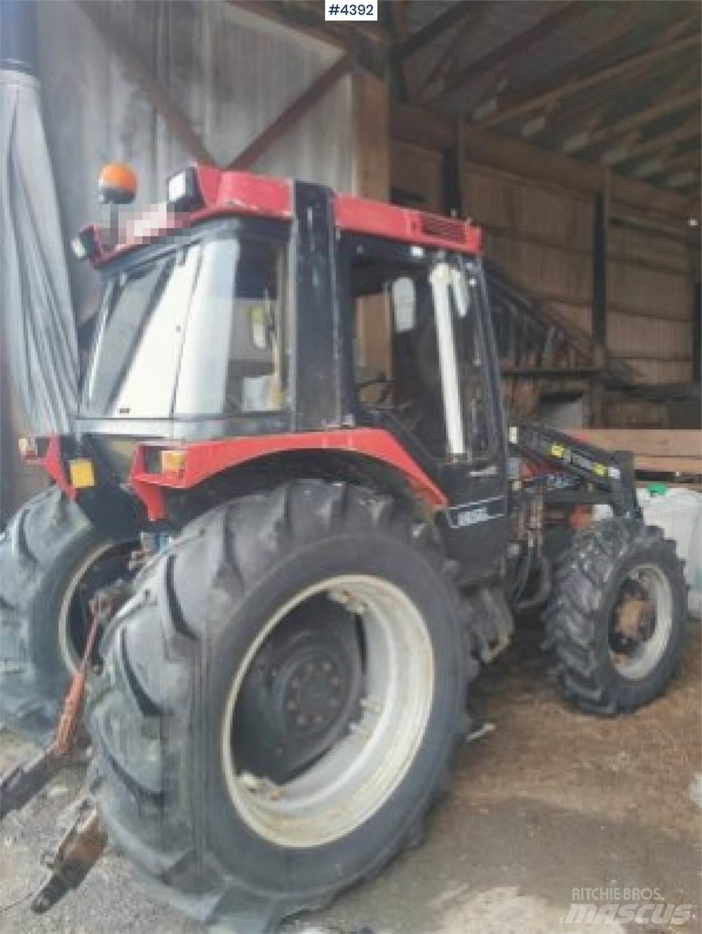 CASE 885XL 曳引機
