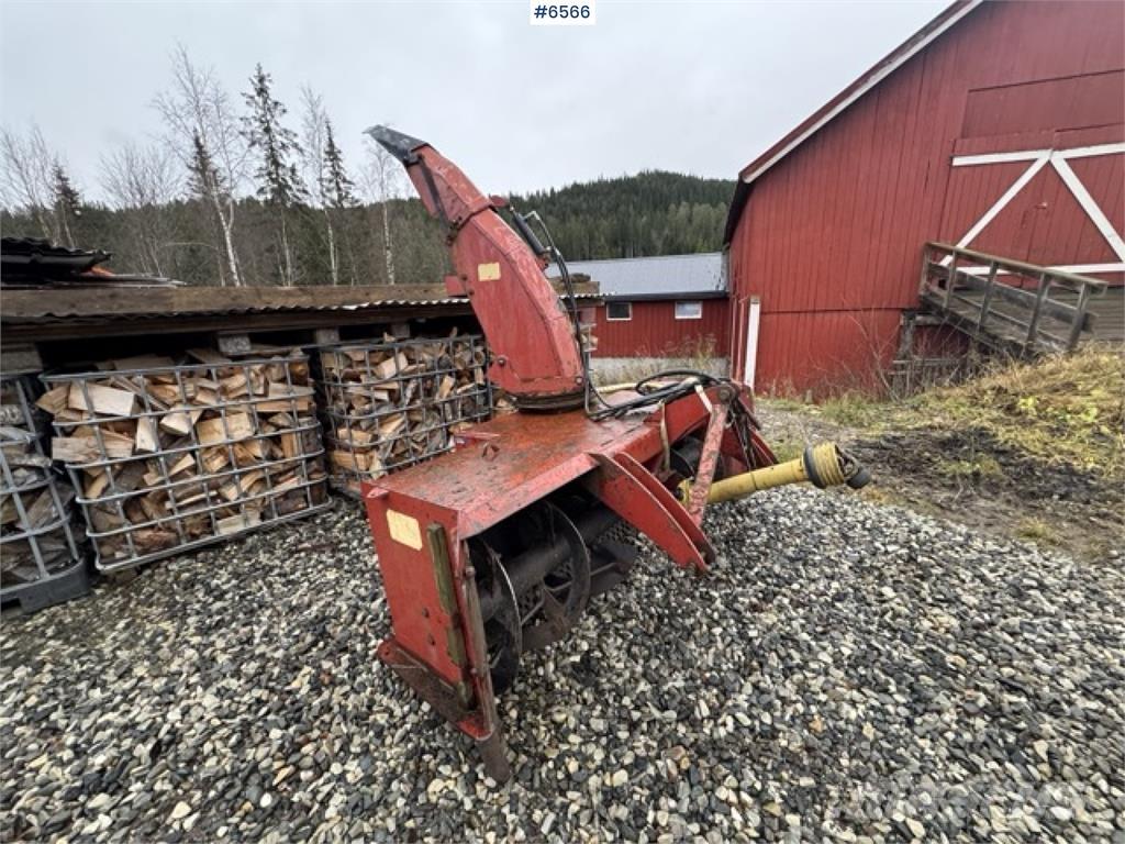 Dalen 2 trinns 刮雪板和犁