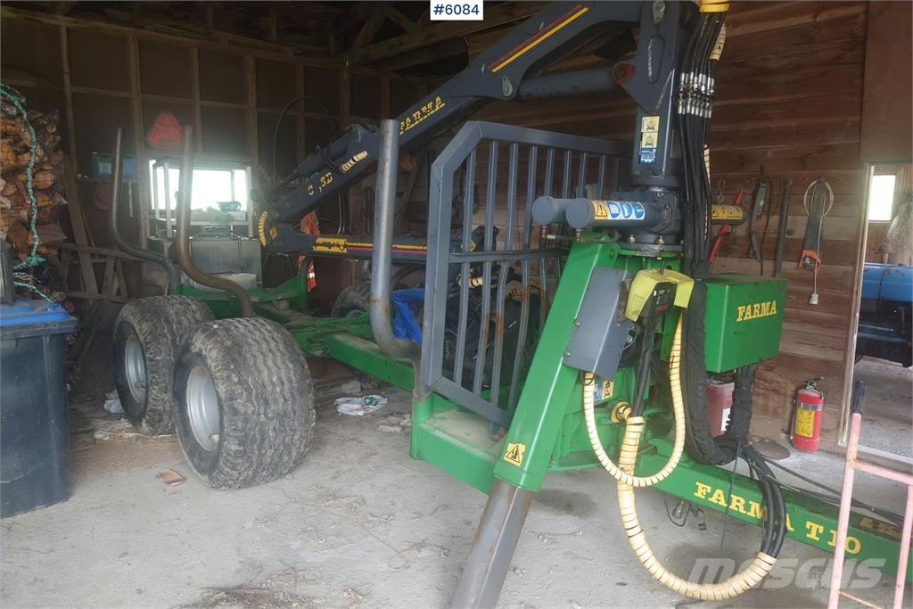 Farma T10 木材拖車