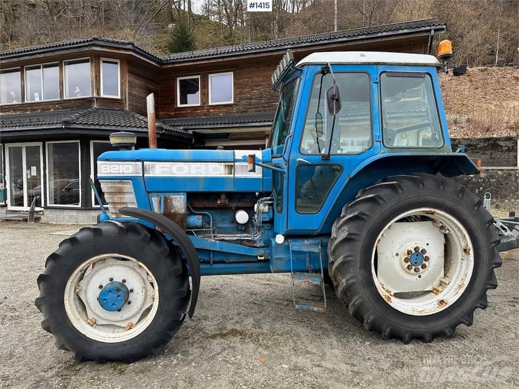Ford 8210 曳引機