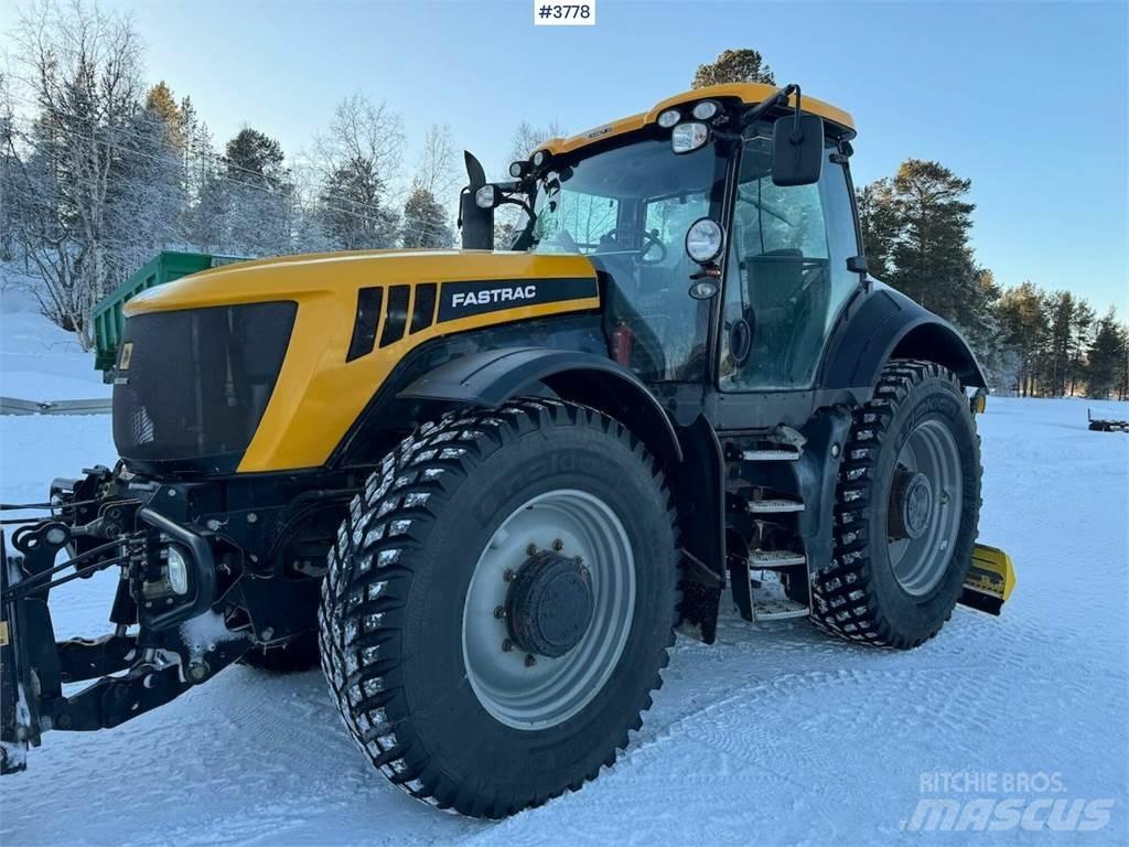 JCB Fastrac 8250 曳引機