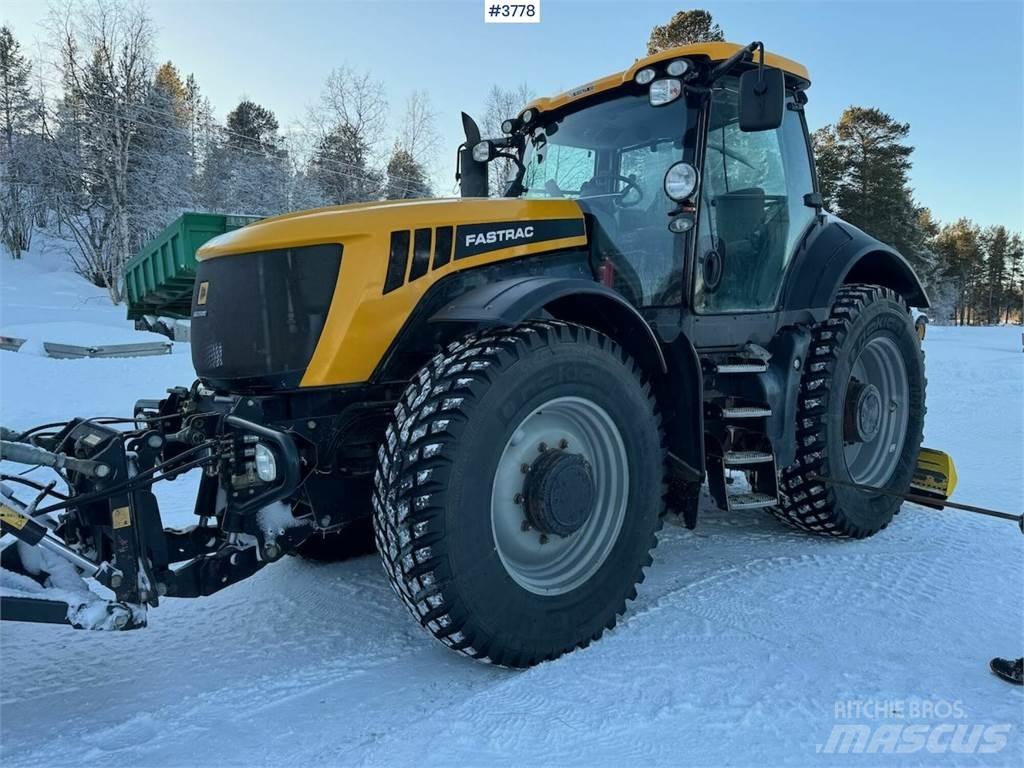 JCB Fastrac 8250 曳引機
