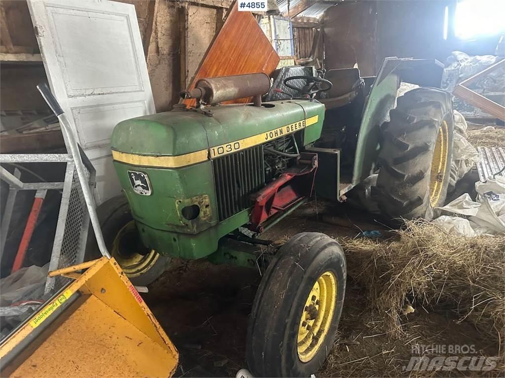 John Deere 1030 曳引機