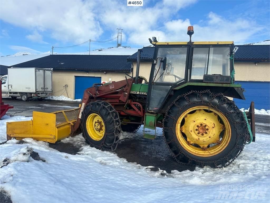 John Deere 2040 曳引機