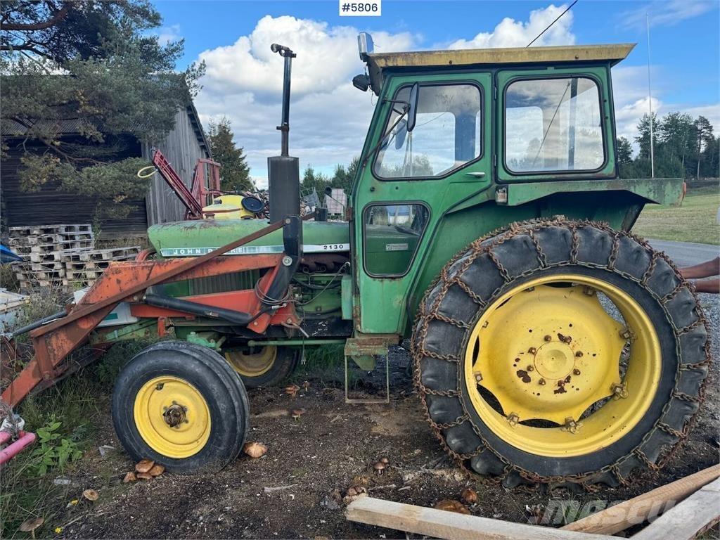 John Deere 2130 曳引機