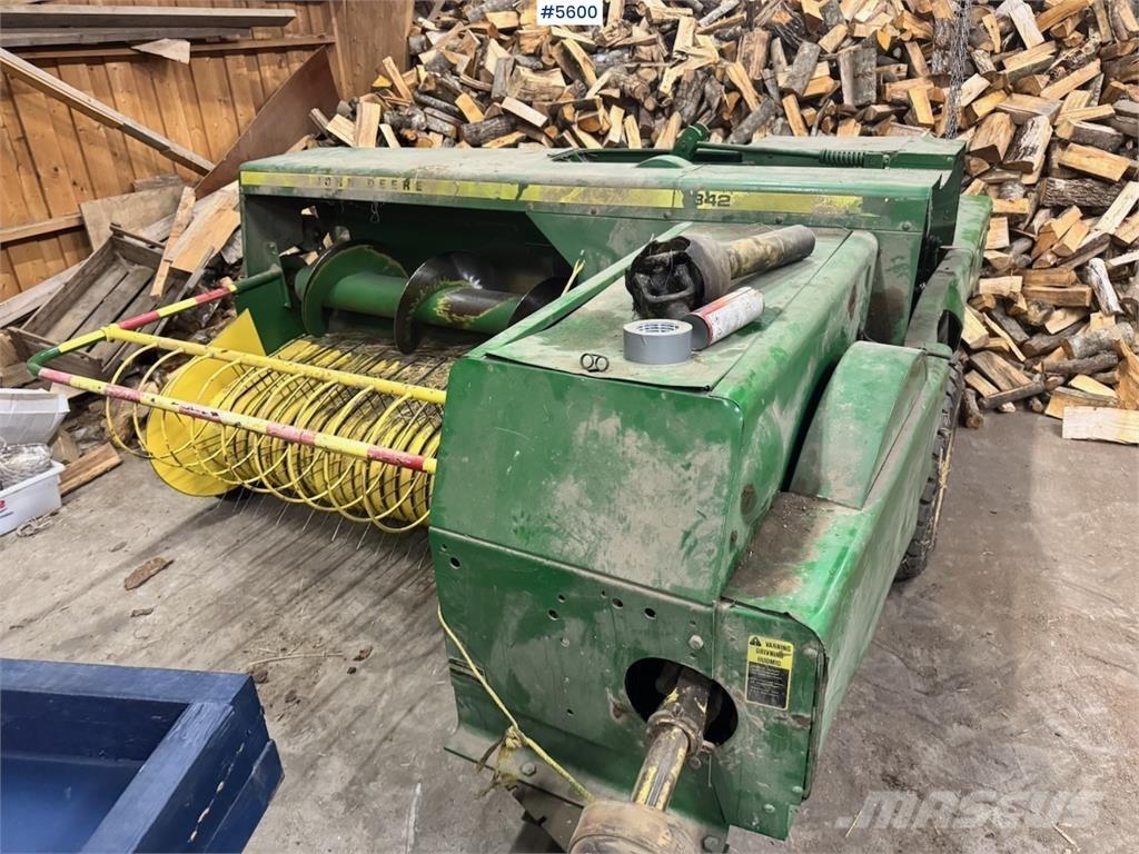 John Deere 342 其他收穫設備