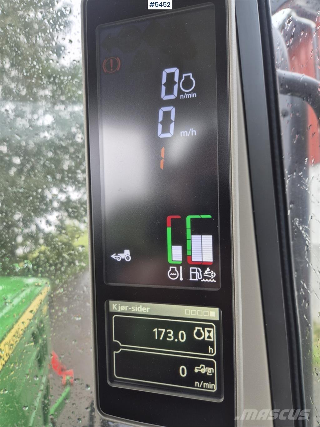 John Deere 6155M 曳引機