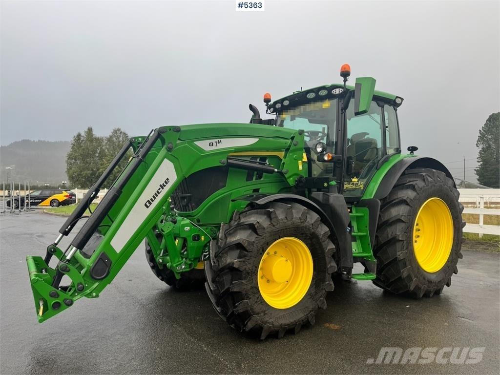 John Deere 6R 215 曳引機