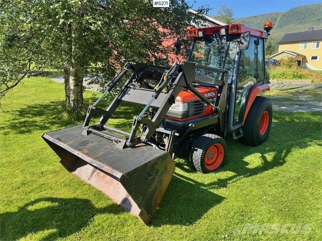 Kubota STA-35 曳引機