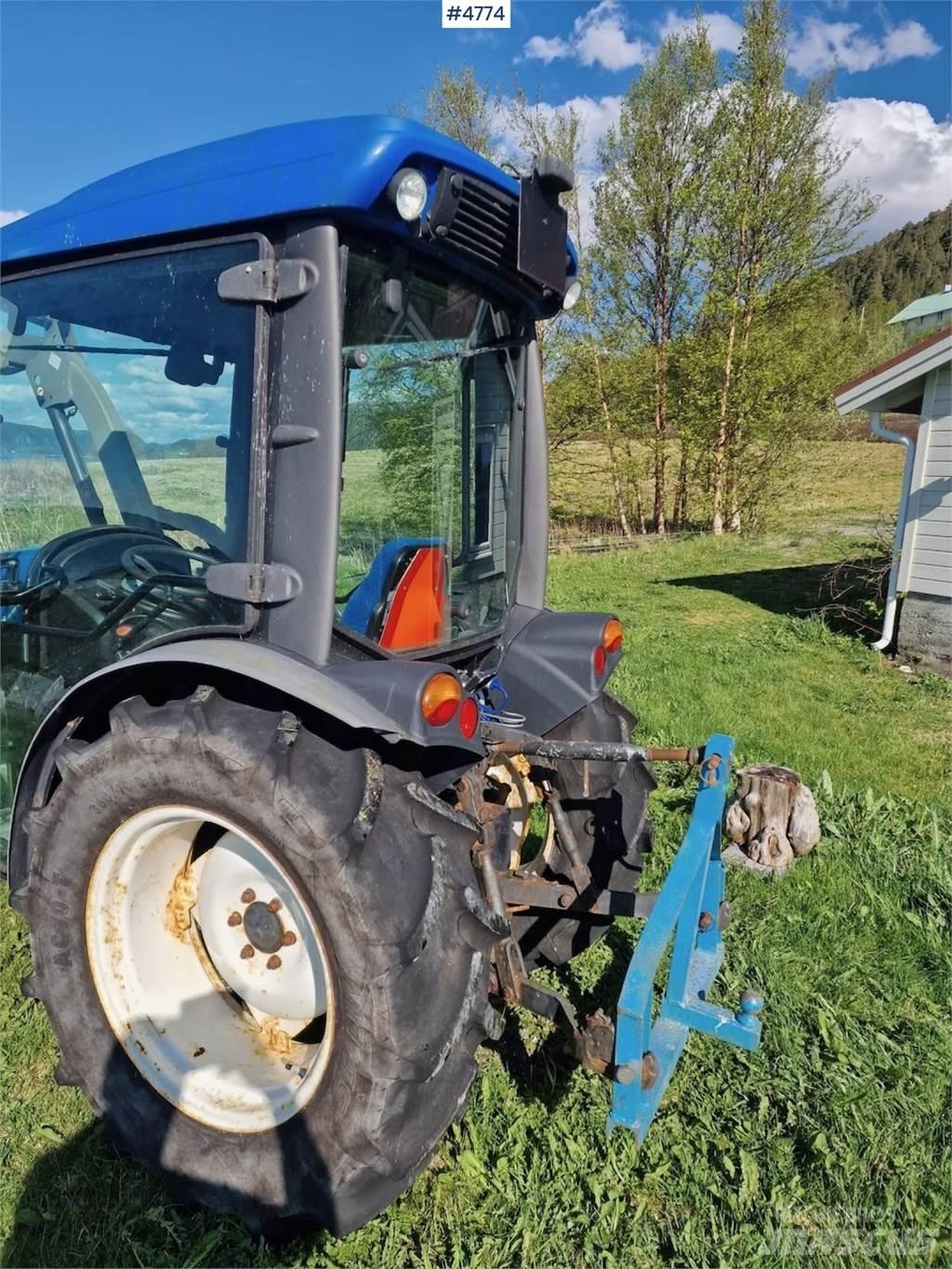 New Holland T3020 曳引機