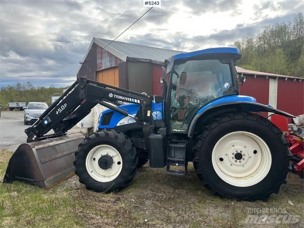 New Holland TS135 曳引機