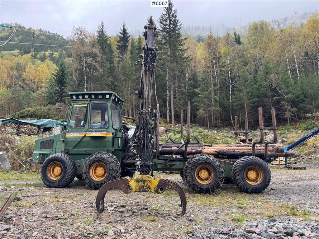  Øsa 250 FMG 運送起重機