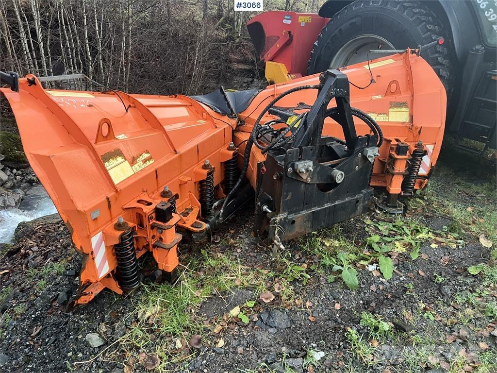 Pronar PUV-3600HD 刮雪板和犁