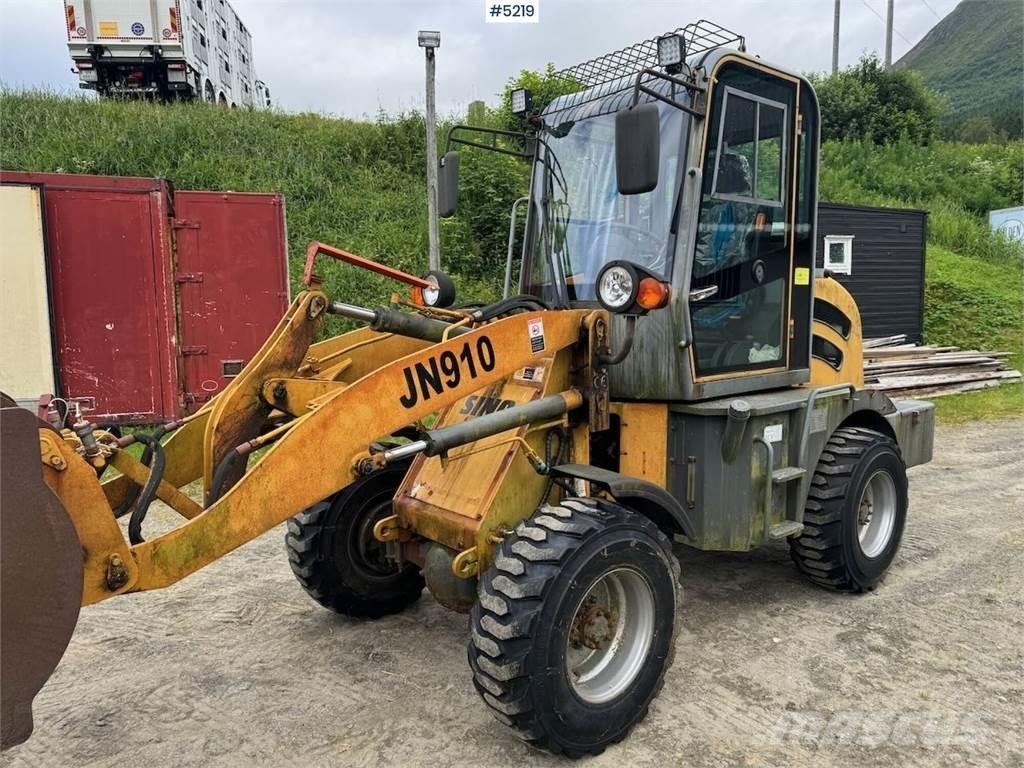 Sino JN 910 輪胎式裝載機