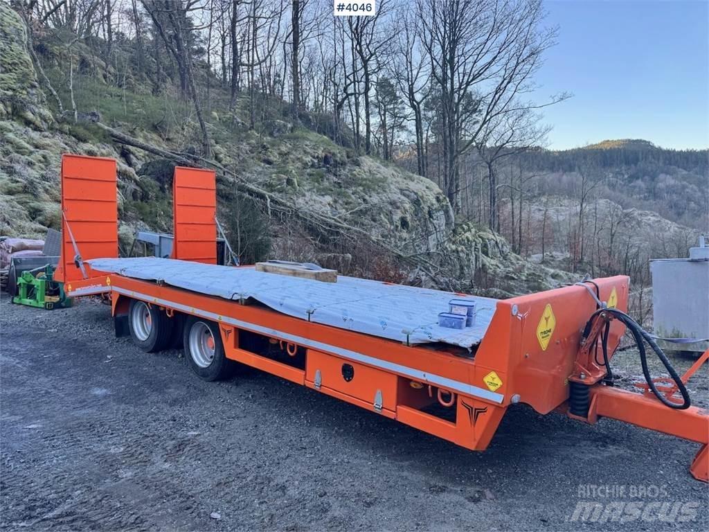 Sisu PF 其他貨車