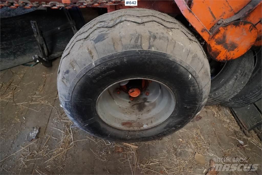 Underhaug 7012 青飼料搬運車