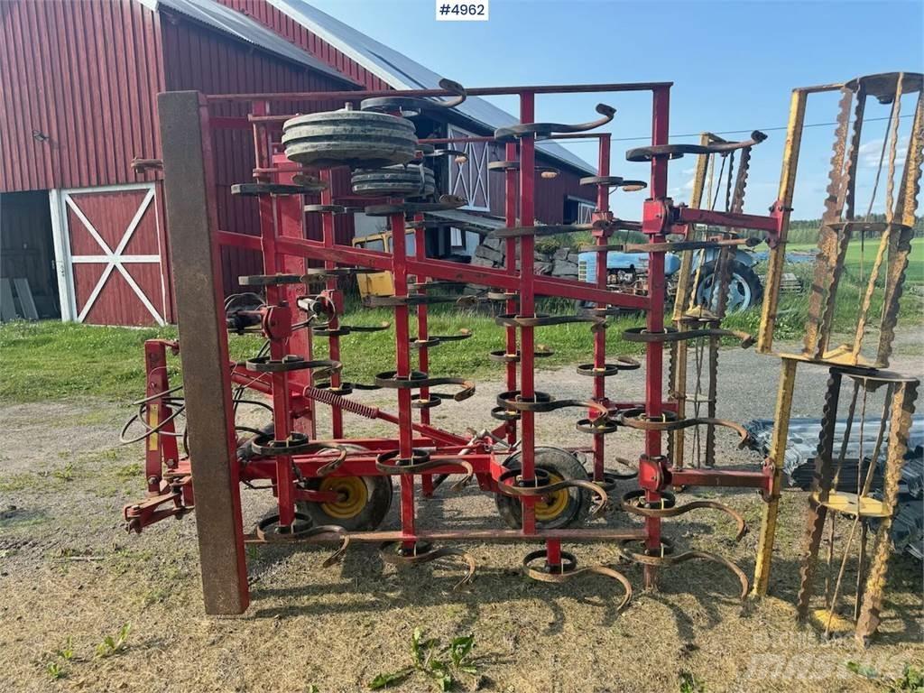 Väderstad Harv 其他耕耘機和配件