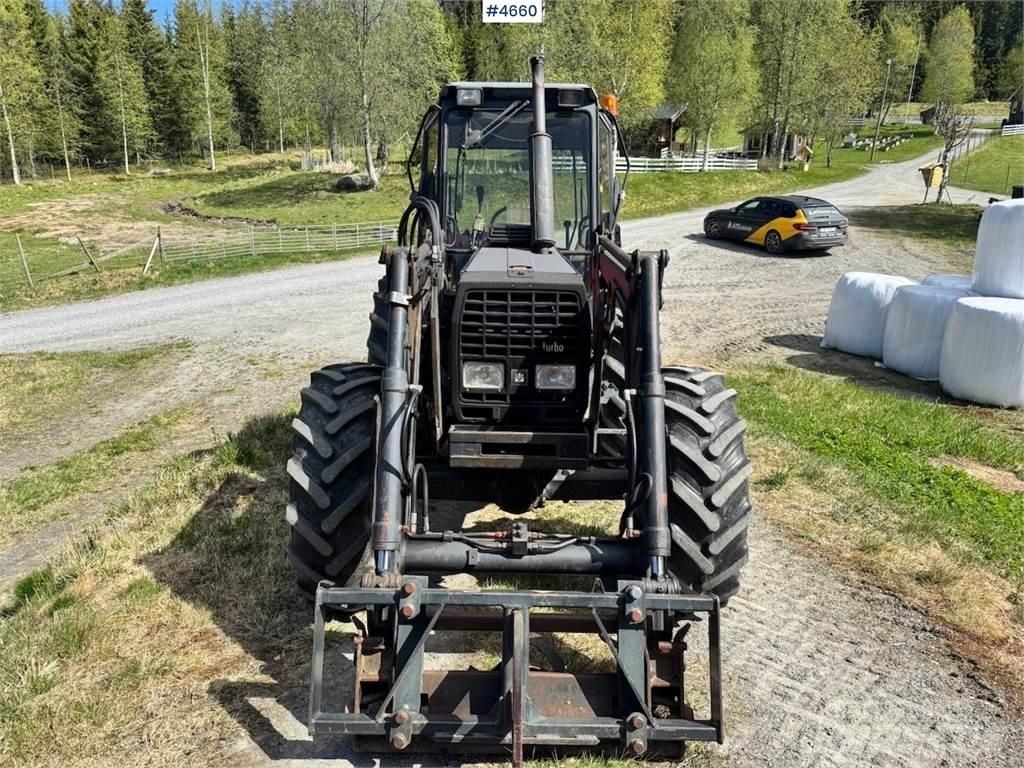 Valmet 455 曳引機