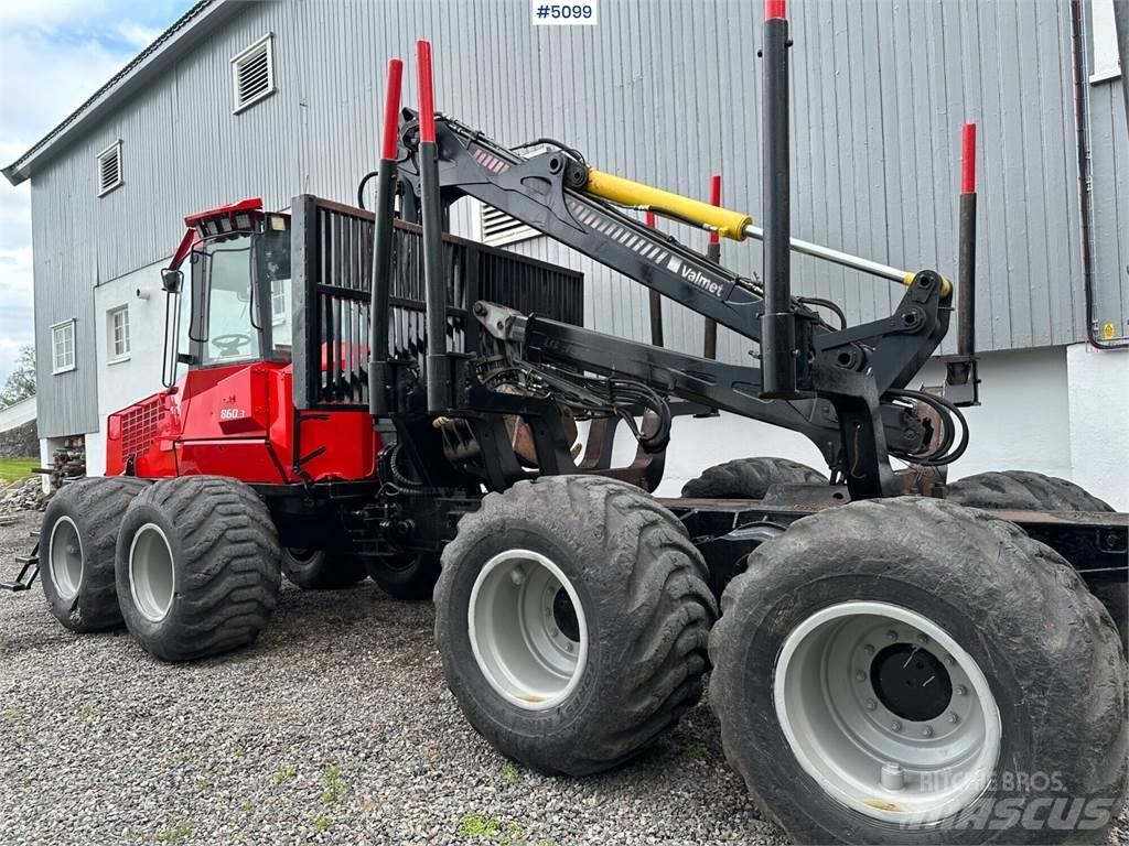 Valmet 860 lll 運送起重機