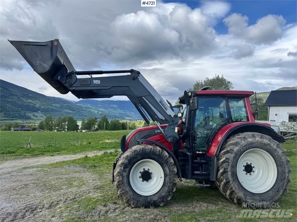 Valtra N142 曳引機