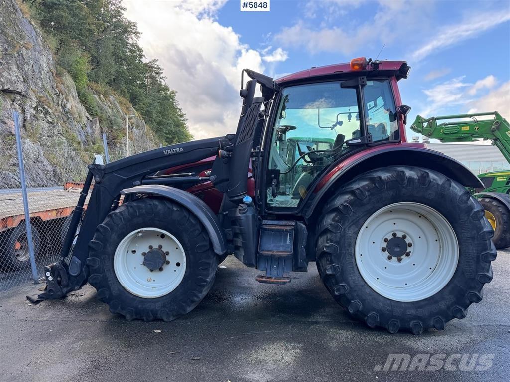 Valtra N174 曳引機