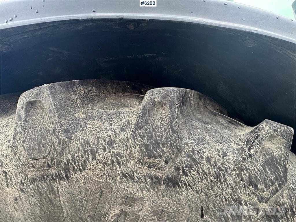 Valtra T203 曳引機