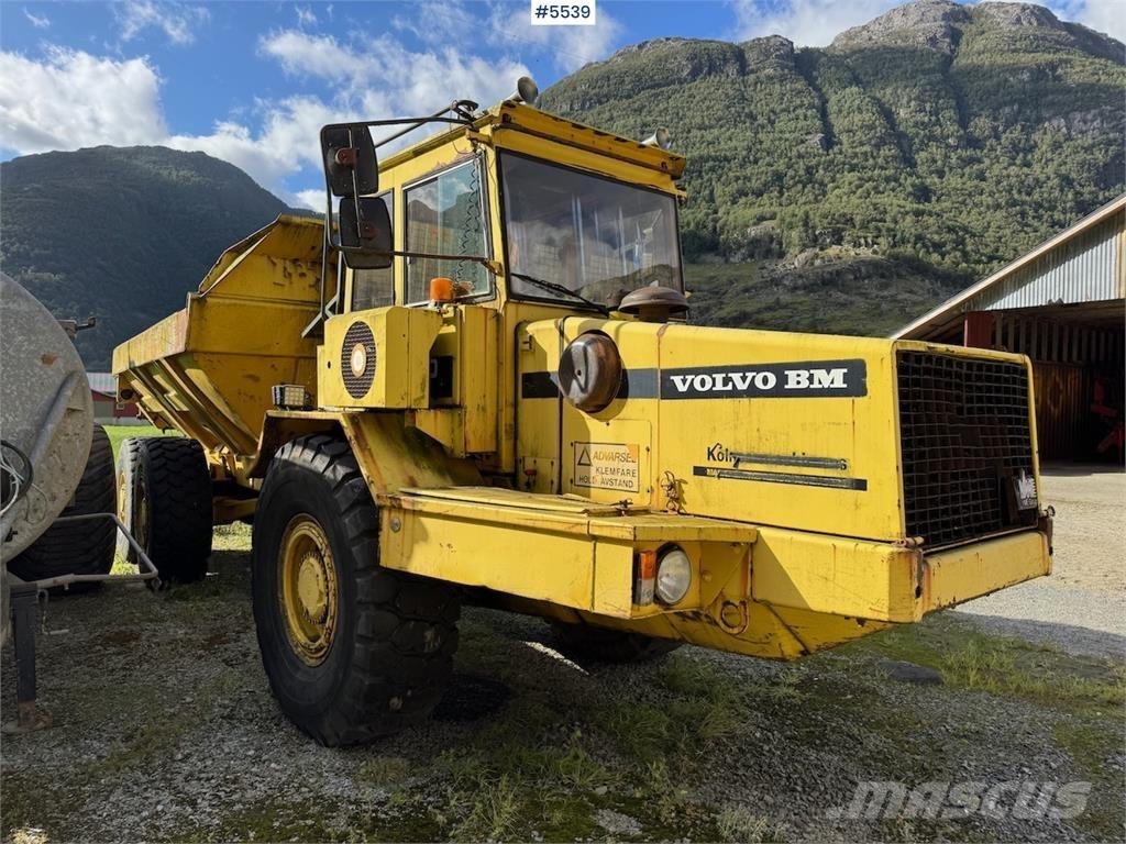 Volvo A 20 6x6 側卸礦車