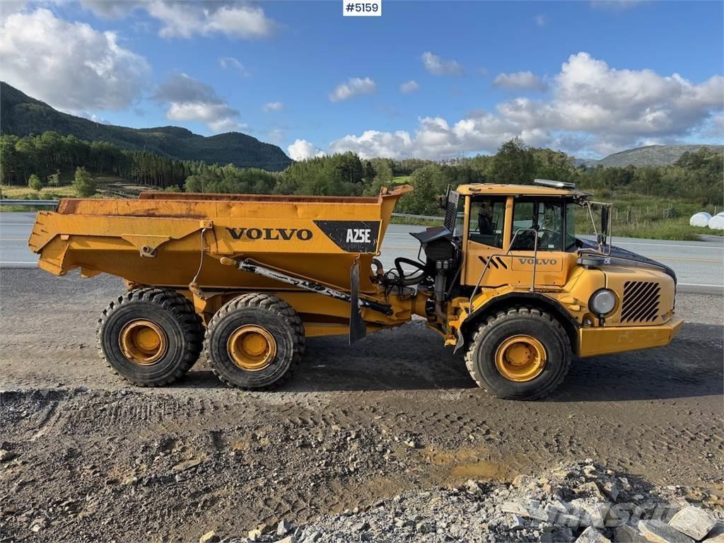 Volvo A25E 6x6 側卸礦車