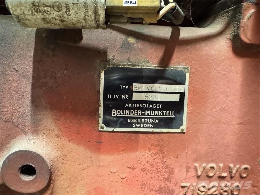 Volvo BM 425 曳引機