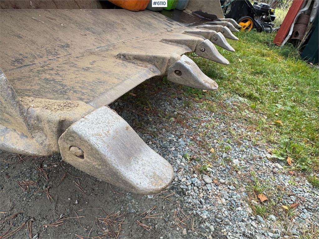  XR 210 其他耕耘機和配件