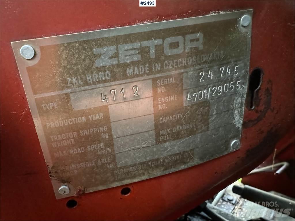 Zetor 4712 曳引機