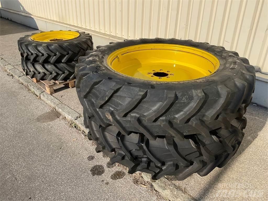 11.2R28 - 380/85R38 輪胎、車輪和輪圈