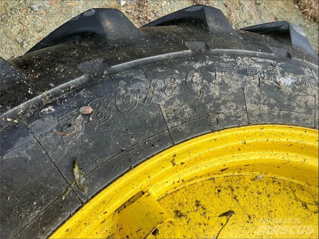  14.9 R24 - 380/80 R38 其他農業機械