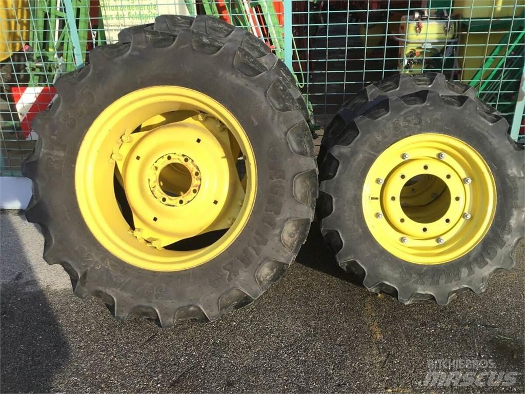  280/85R20 - 340/85R28 輪胎、車輪和輪圈