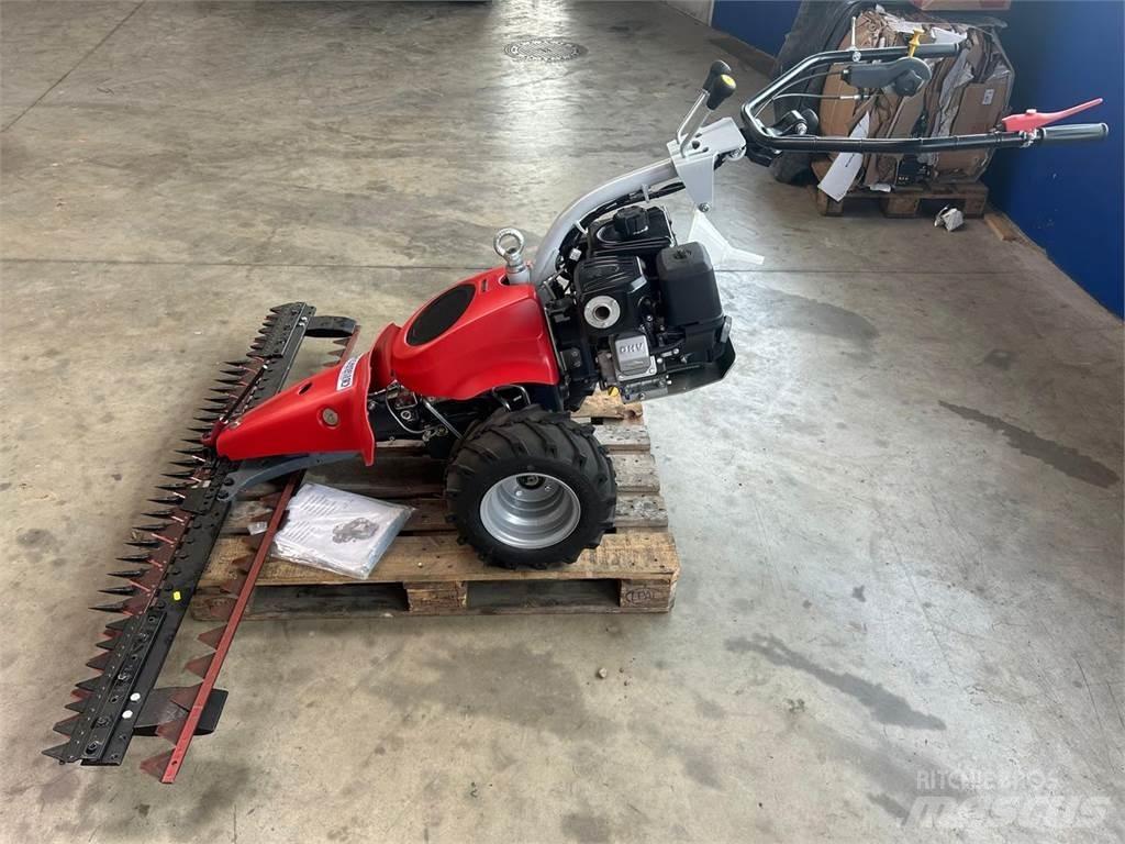 Aebi CC 110 騎乘式割草機