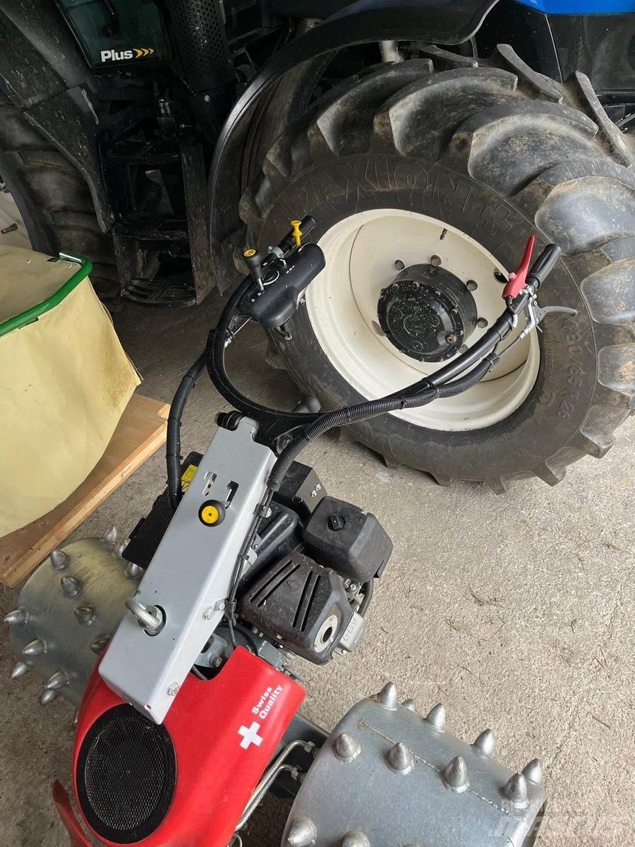 Aebi CC 36 騎乘式割草機