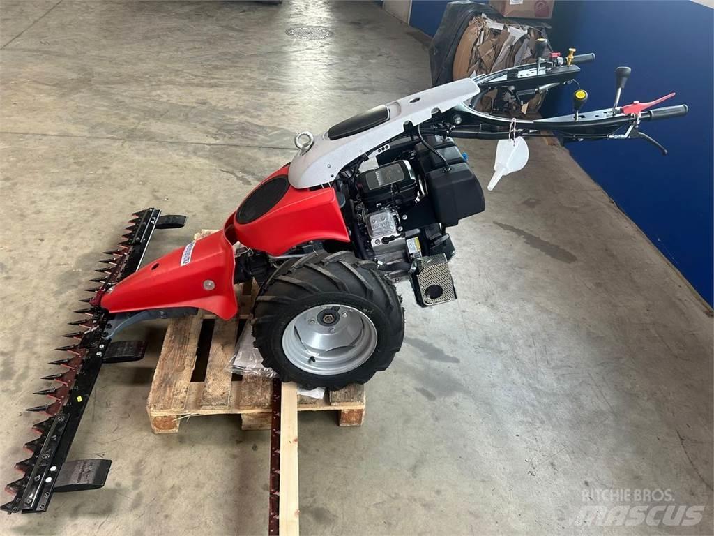 Aebi CC56 騎乘式割草機